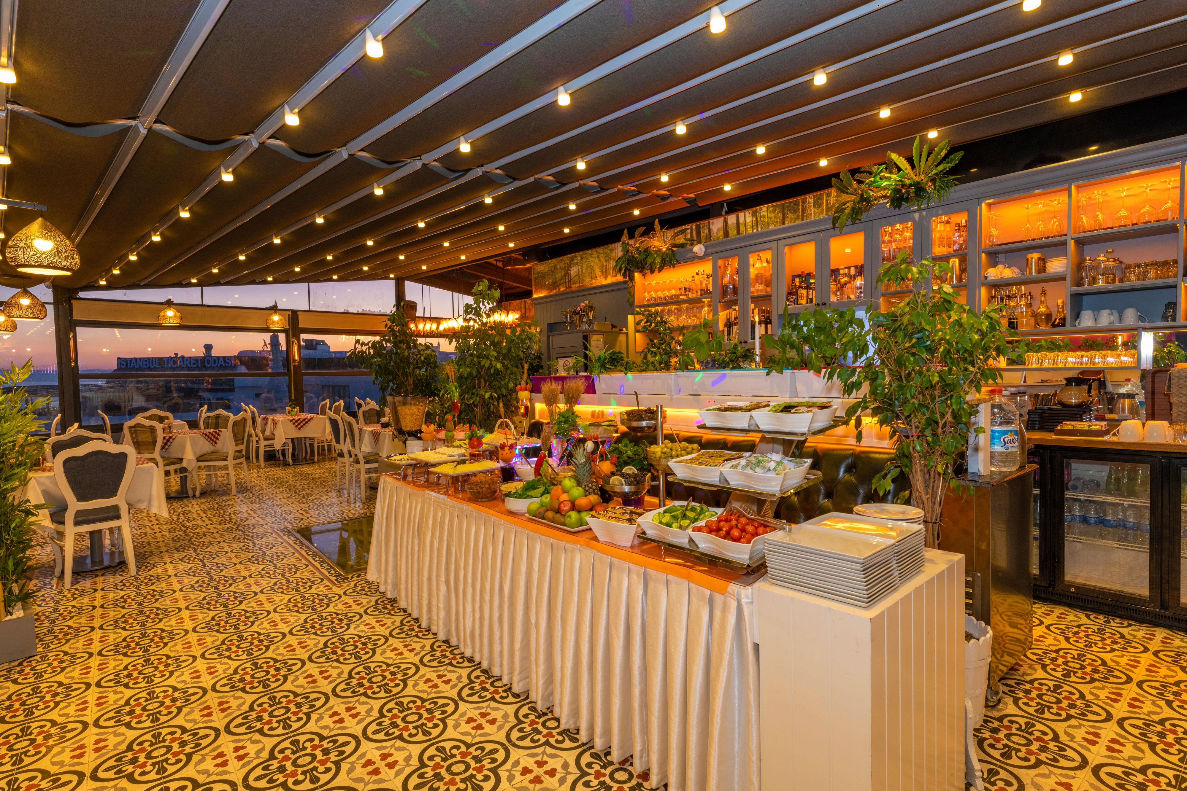 Alpek Hotel Istanbul Exterior photo